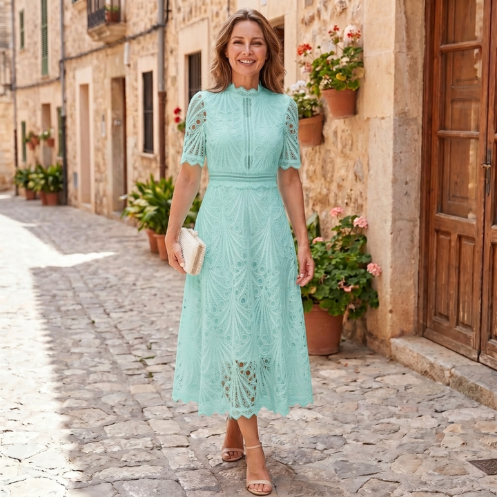 Pola Lace Midi Dress