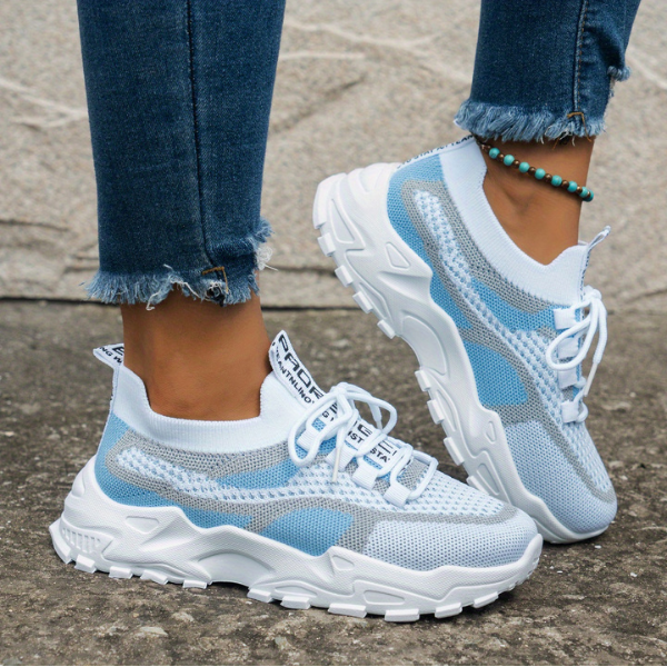 Luna Lightweight Sneaker