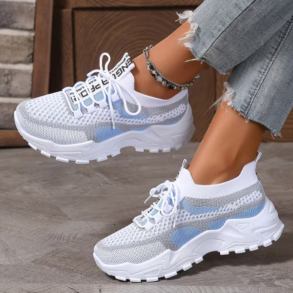 Luna Lightweight Sneaker