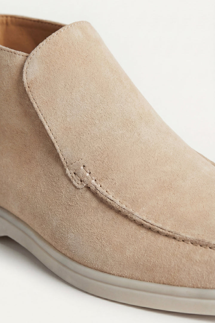 Capri High Top Loafer Beige