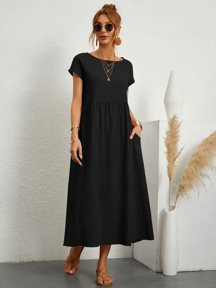 Lora | A midi dress with timeless elegance