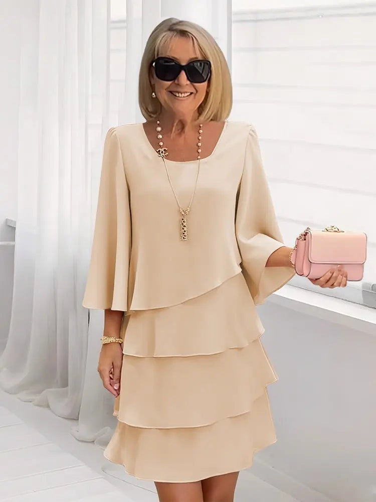 ANNE – Elegant Flowing Dress with Ruffles