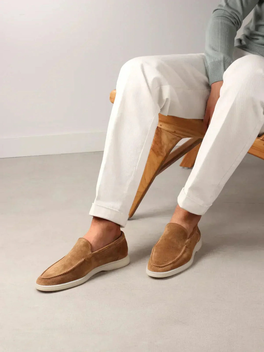 Classic Suède Loafer Desert