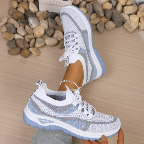 The Comfort Sneaker